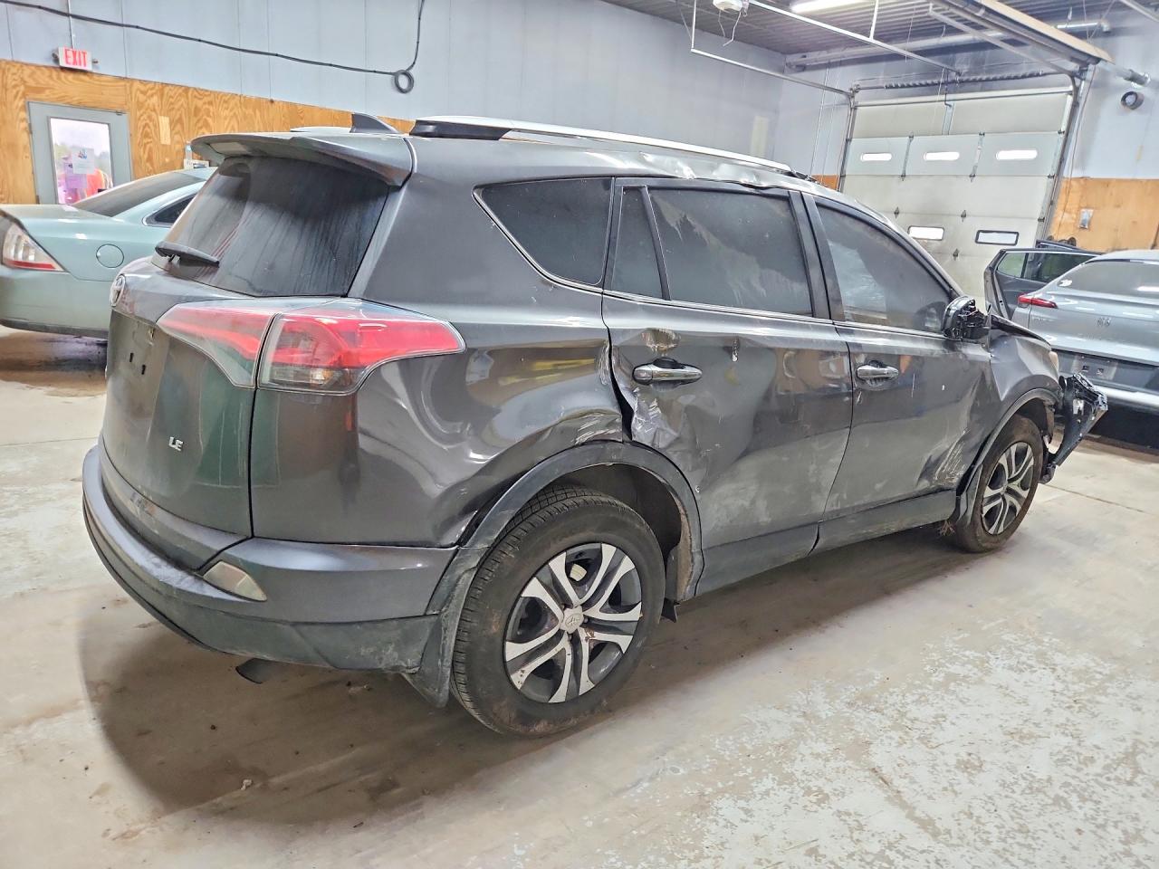 2016 TOYOTA RAV4 LE — снимка 3