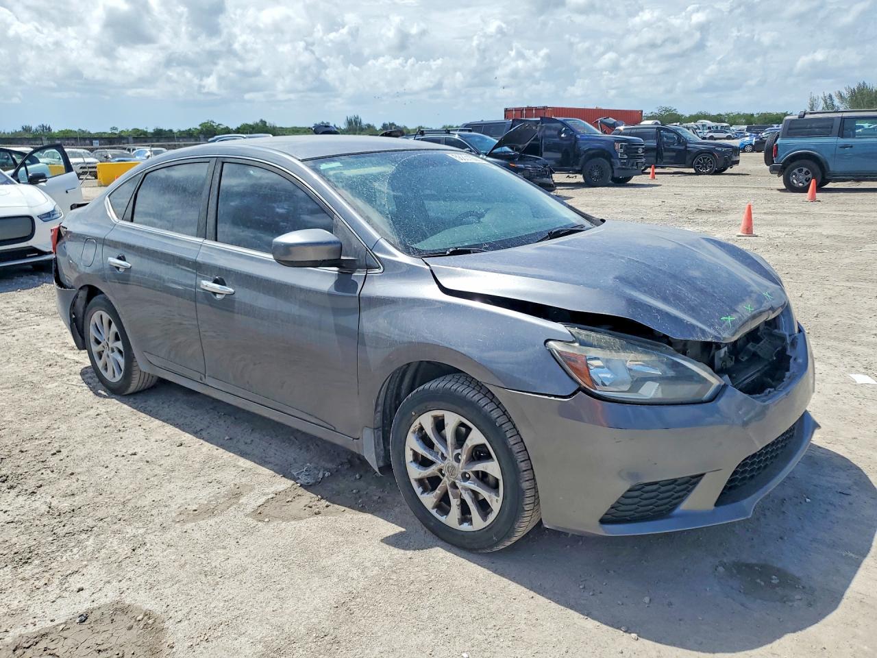 2018 NISSAN SENTRA SV — снимка 4