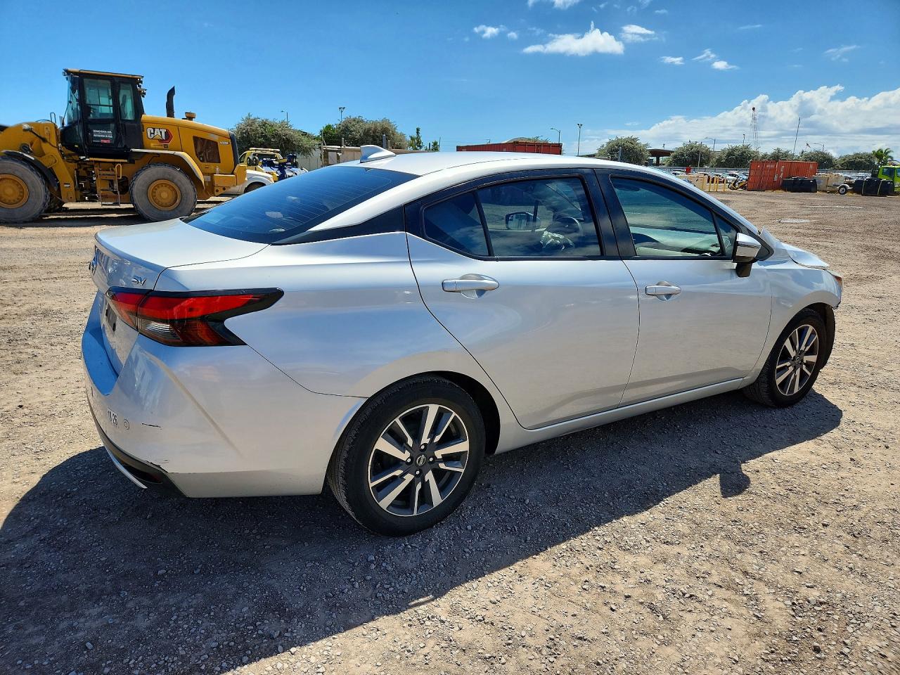 2020 NISSAN VERSA SV — снимка 3