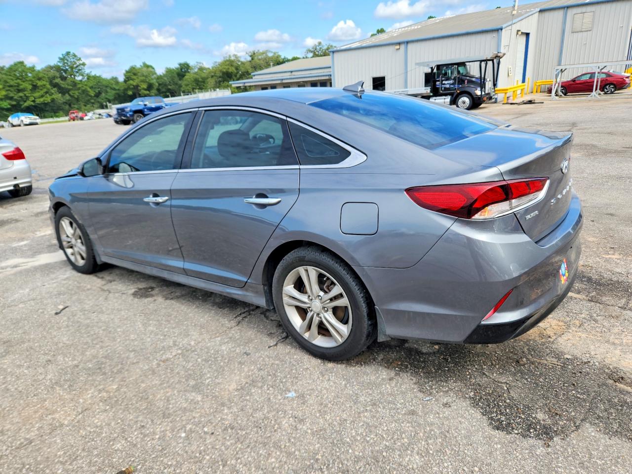 2019 HYUNDAI SONATA LIMITED — снимка 2