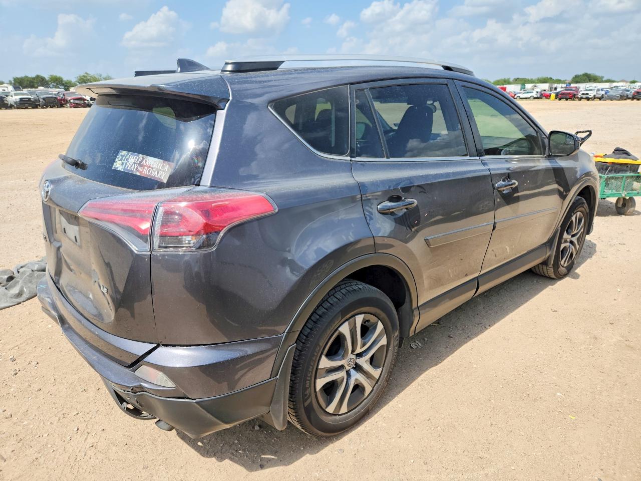 2016 TOYOTA RAV4 LE — снимка 3