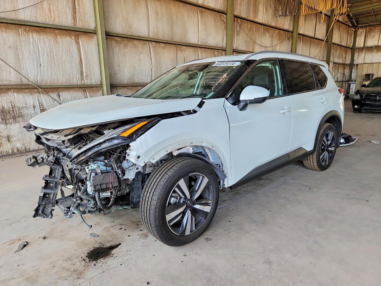 2024 NISSAN ROGUE SL