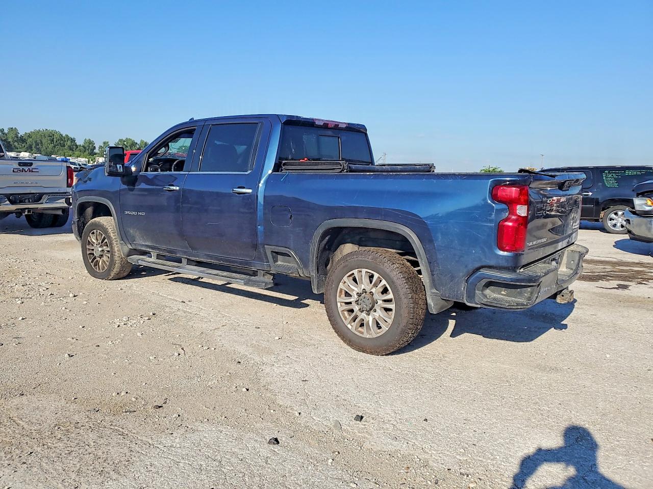 2022 CHEVROLET SILVERADO K3500 HIGH COUNTRY — снимка 2