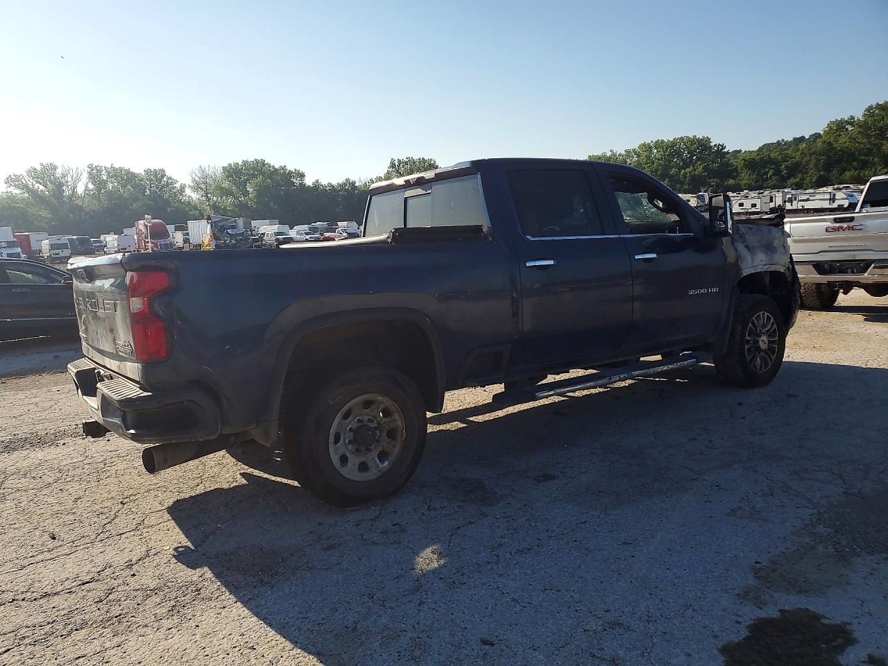 2022 CHEVROLET SILVERADO K3500 HIGH COUNTRY — снимка 3