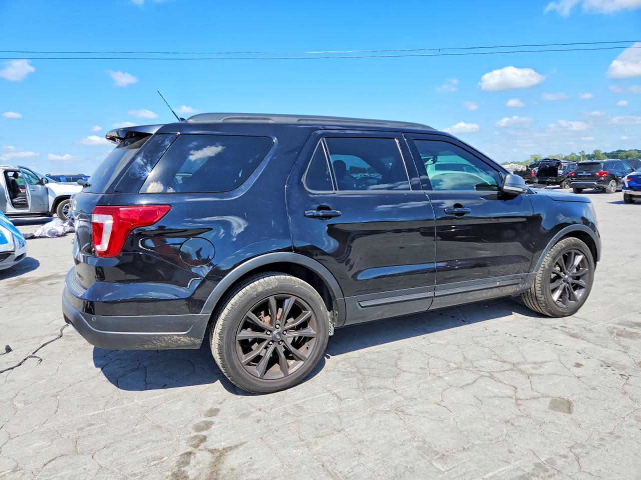 2019 FORD EXPLORER XLT — снимка 3