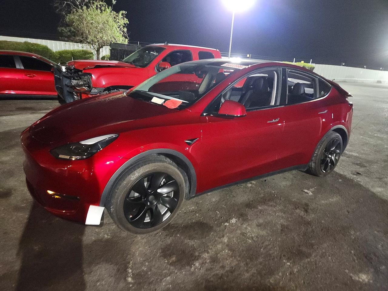 2024 TESLA MODEL Y