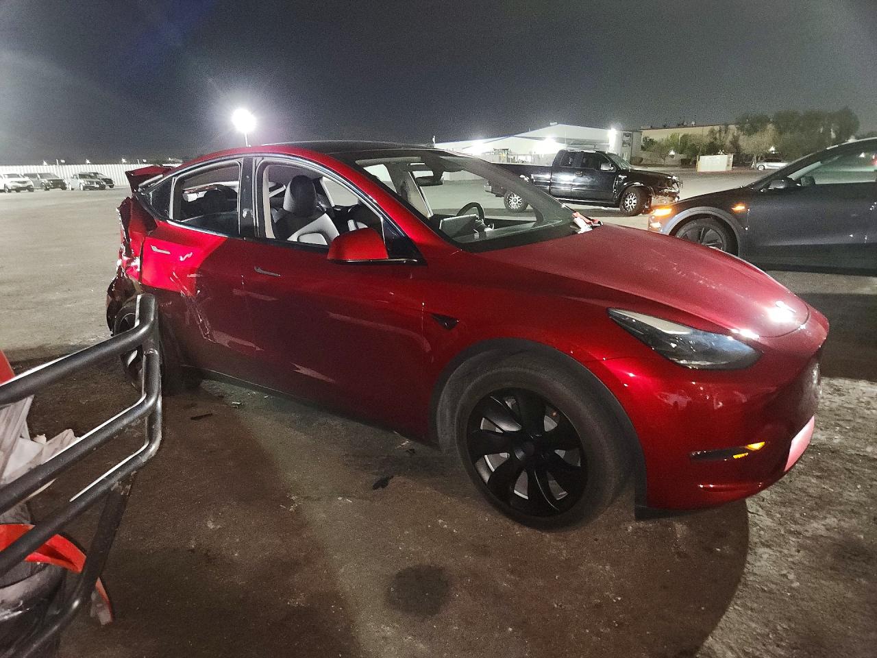 2024 TESLA MODEL Y — снимка 4