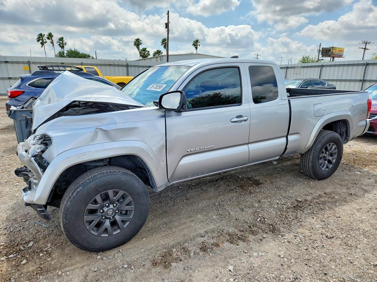 2022 TOYOTA TACOMA SR5 V6