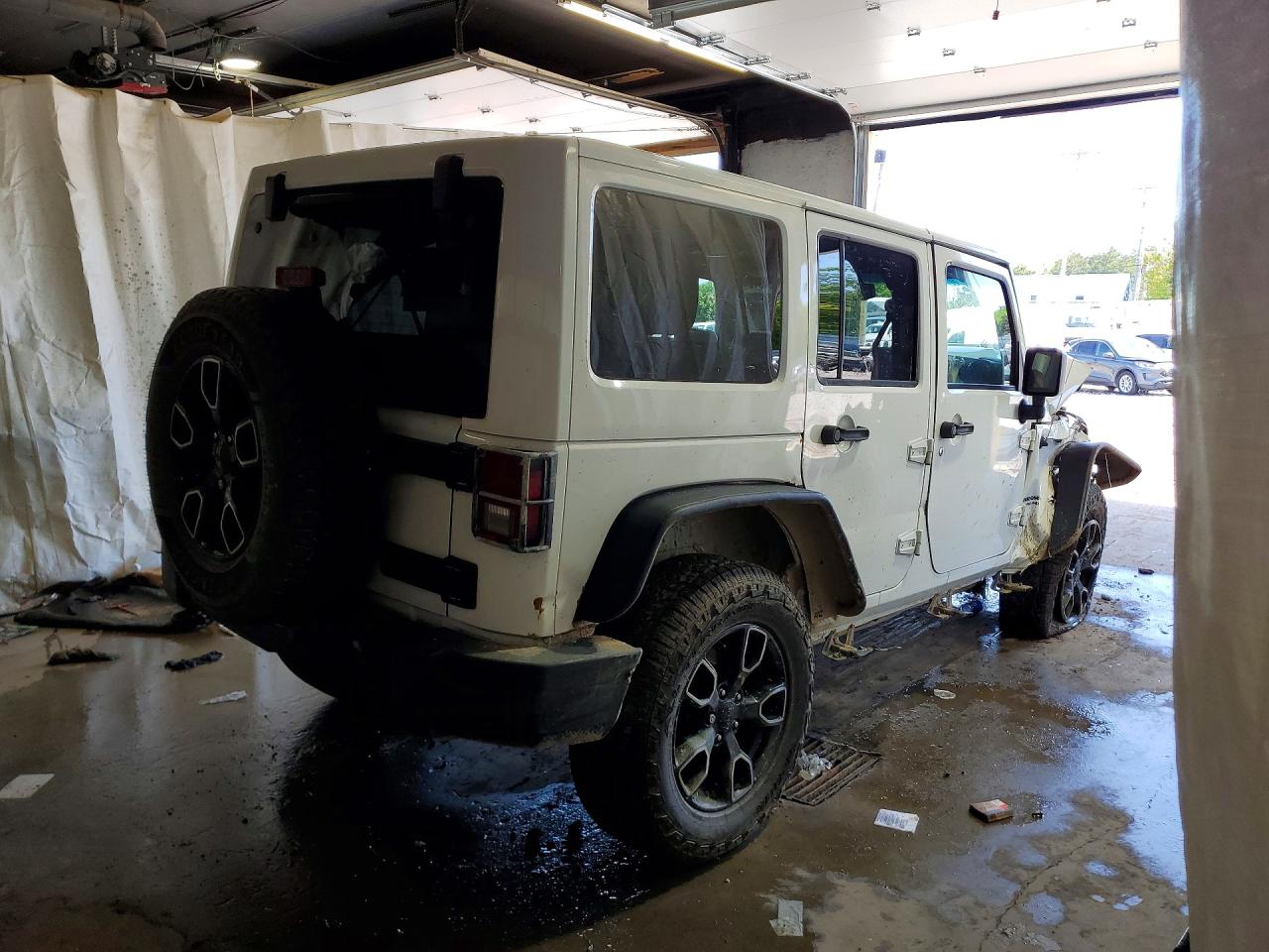 2017 JEEP WRANGLER UNLIMITED SAHARA — снимка 3