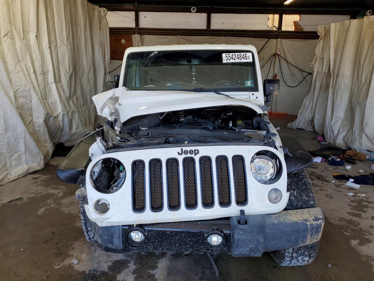 2017 JEEP WRANGLER UNLIMITED SAHARA — снимка 5