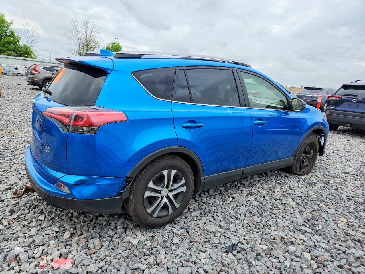 2017 TOYOTA RAV4 LE — снимка 3
