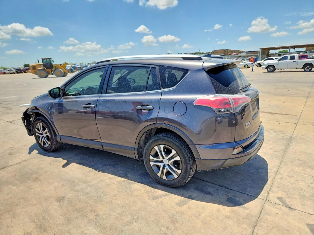 2016 TOYOTA RAV4 LE — снимка 2
