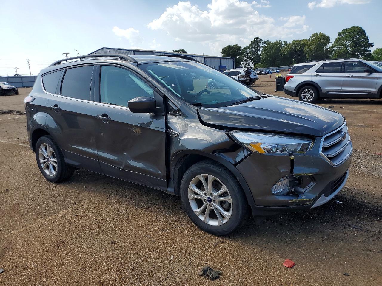 2017 FORD ESCAPE SE — снимка 4
