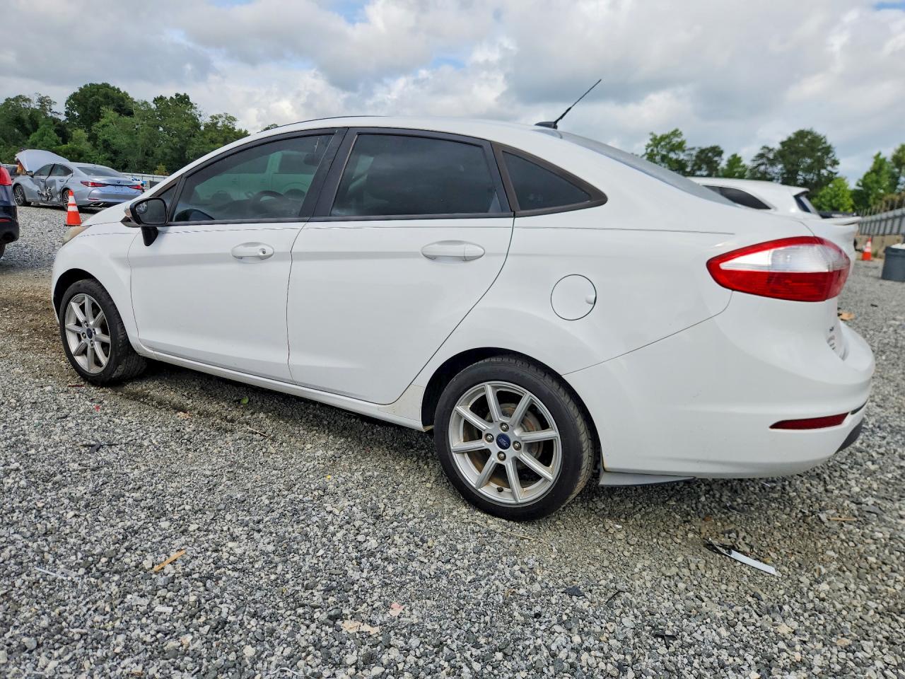 2015 FORD FIESTA SE — снимка 3