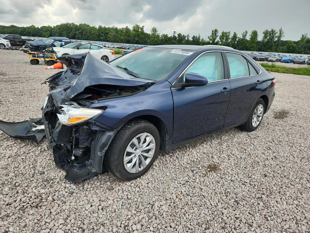 2017 TOYOTA CAMRY LE