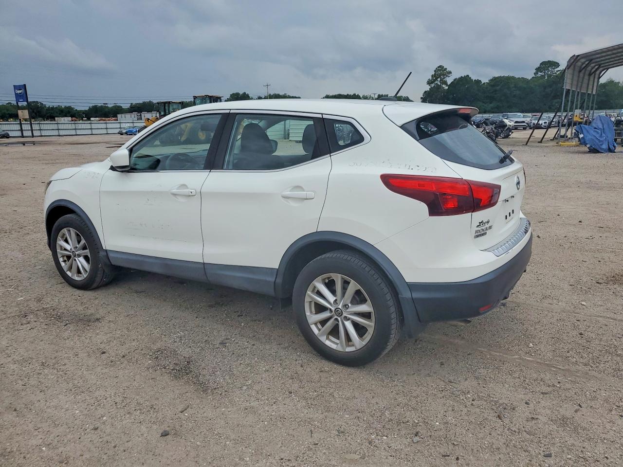 2019 NISSAN ROGUE SPORT S — снимка 2