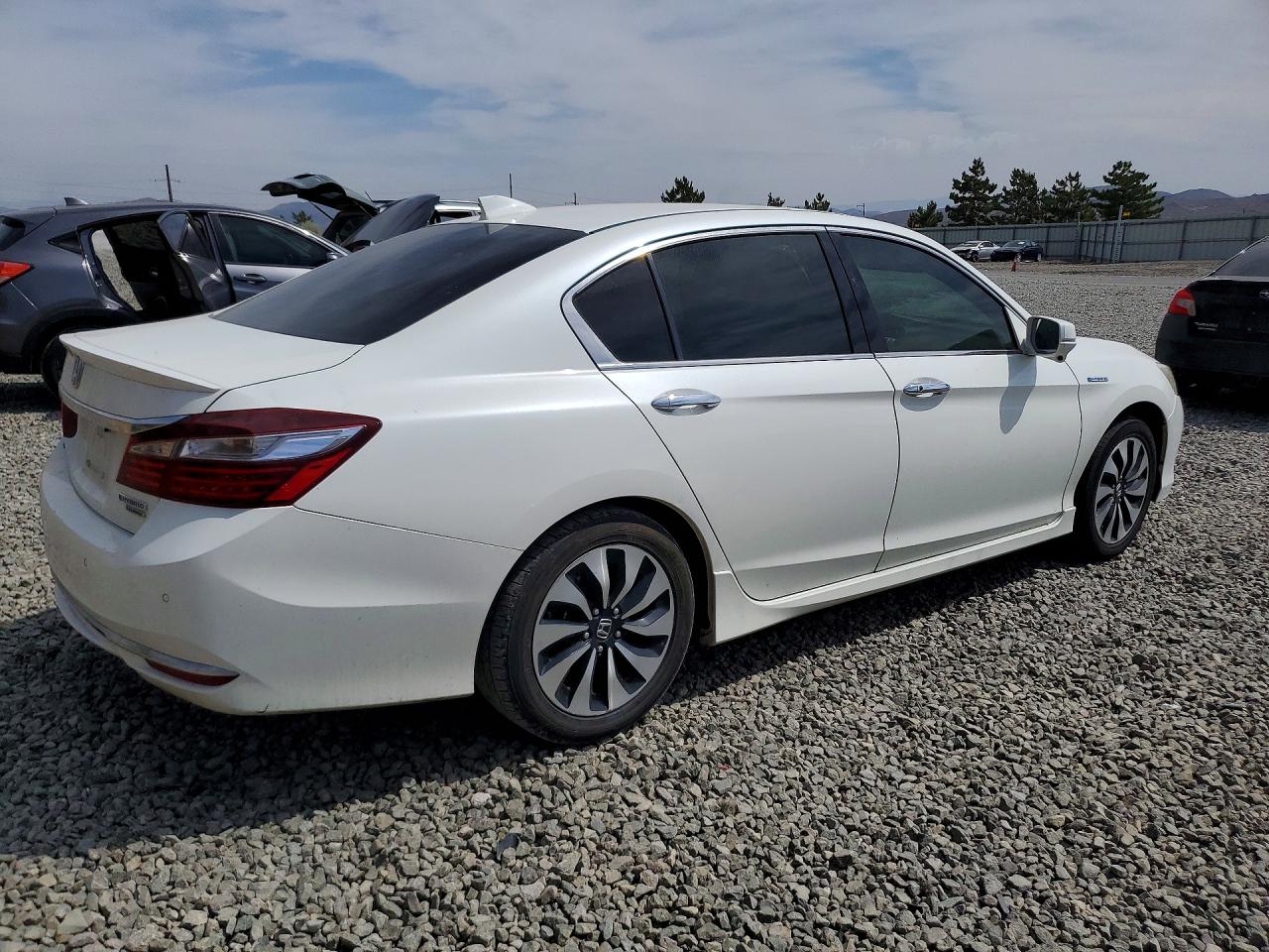 2017 HONDA ACCORD TOURING HYBRID — снимка 3
