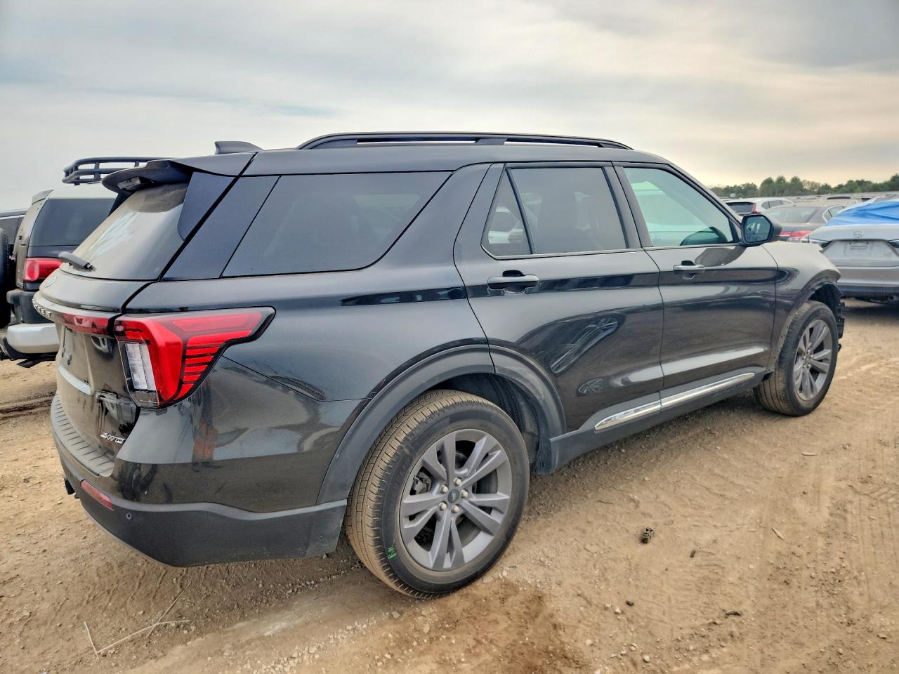2025 FORD EXPLORER ACTIVE — снимка 3