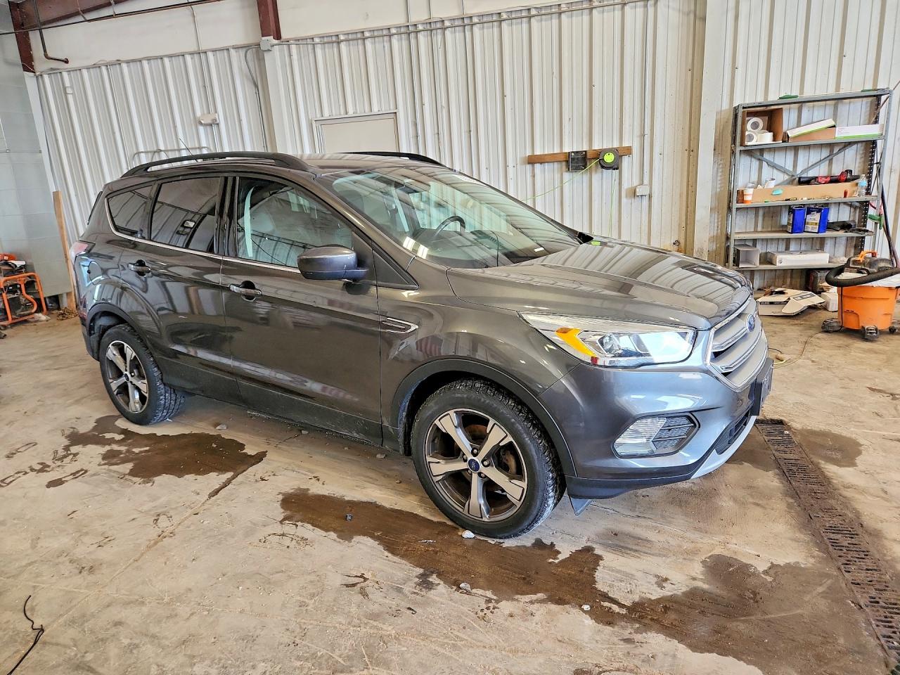 2017 FORD ESCAPE SE — снимка 4