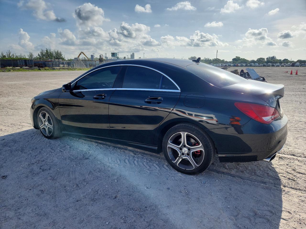 2014 MERCEDES-BENZ CLA 250 — снимка 2