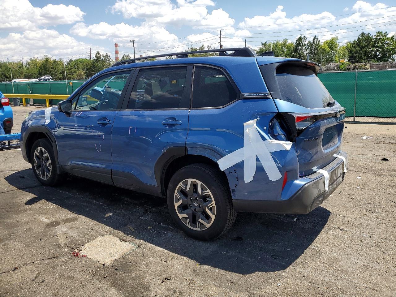 2025 SUBARU FORESTER PREMIUM — снимка 2