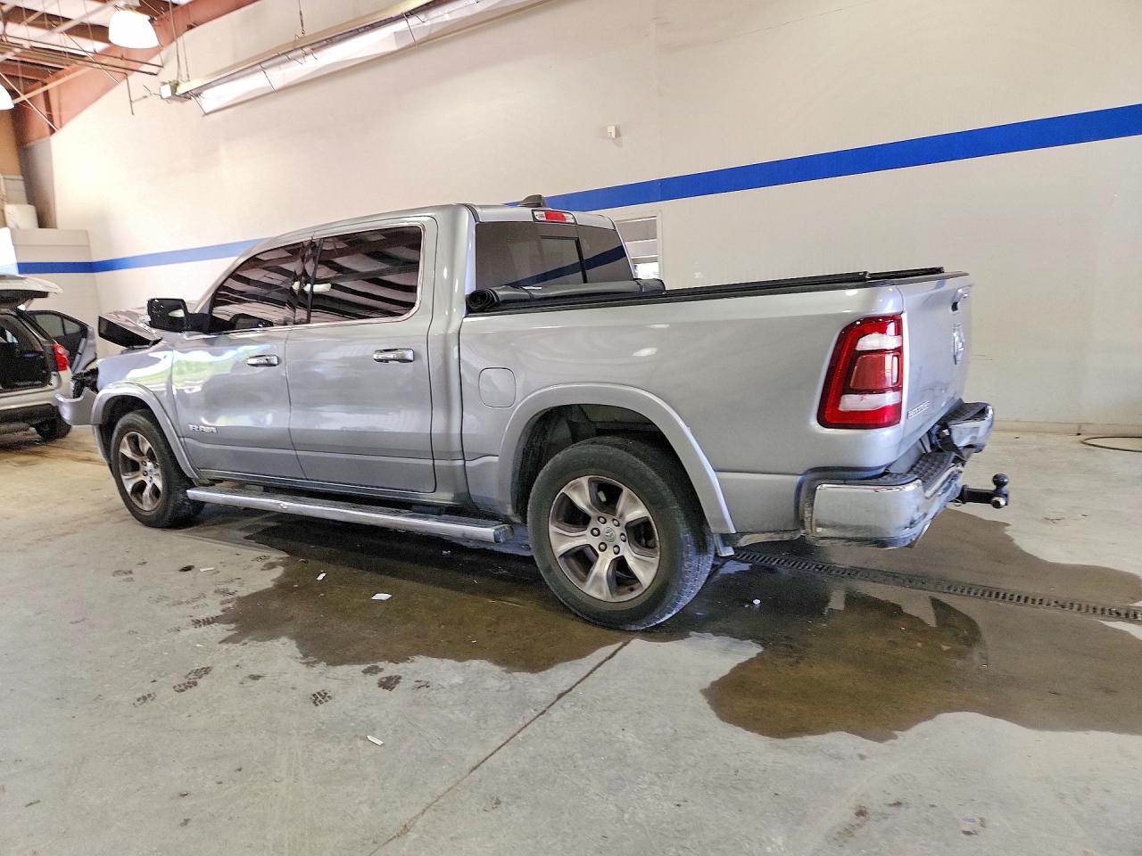 2019 RAM 1500 LARAMIE — снимка 2