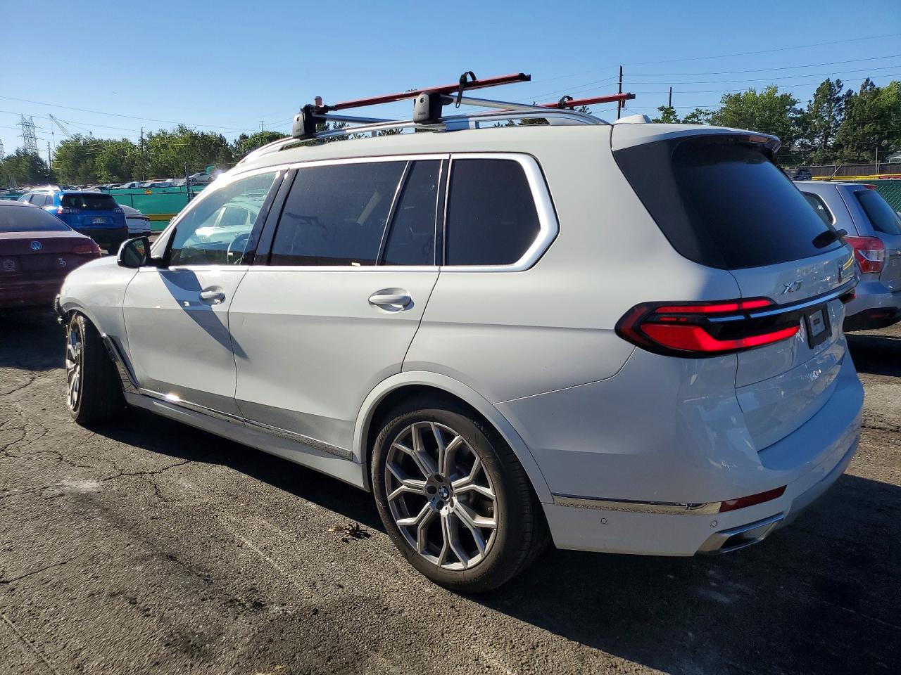 2025 BMW X7 XDRIVE40I — снимка 2