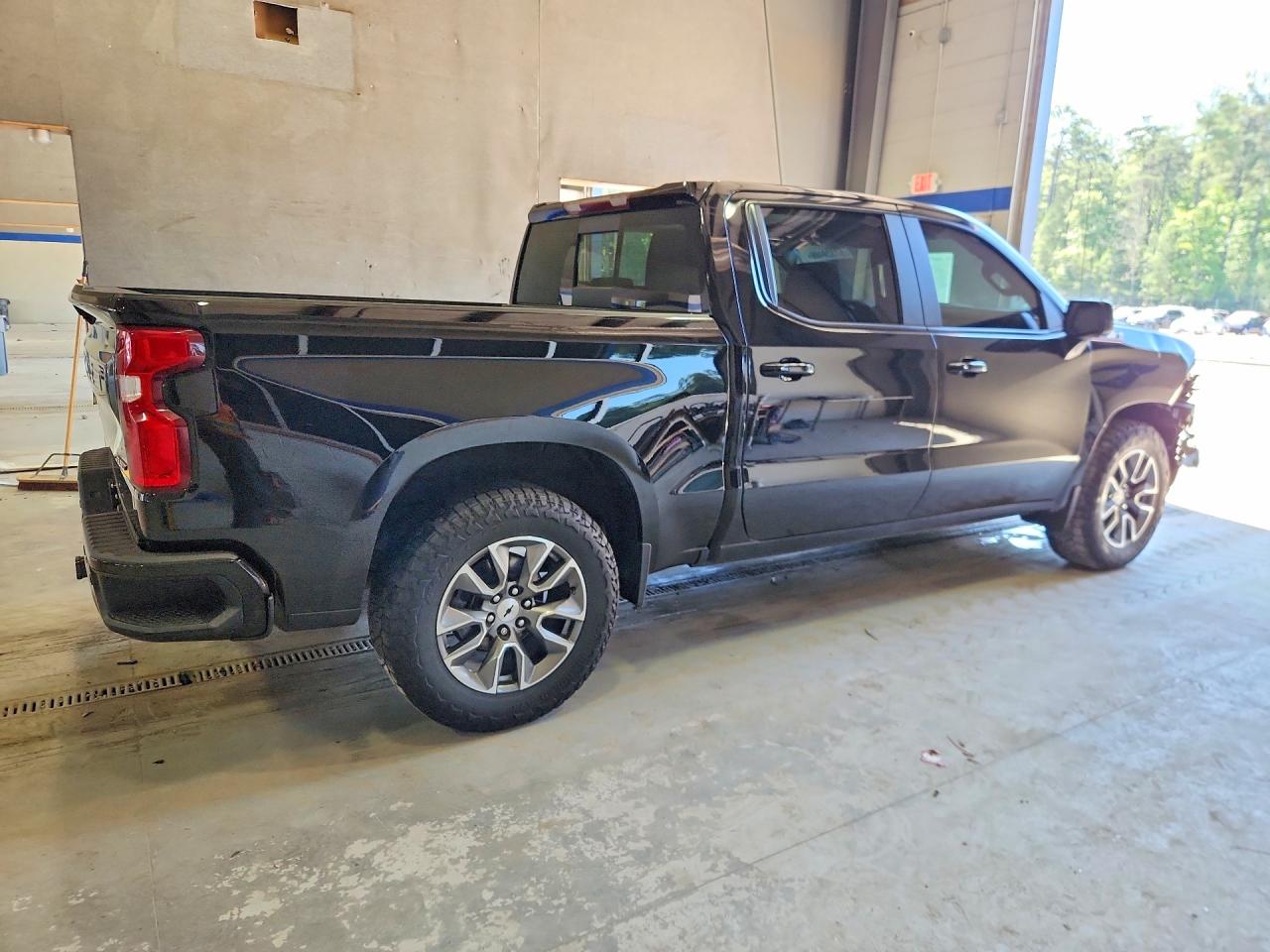 2019 CHEVROLET SILVERADO K1500 RST — снимка 3