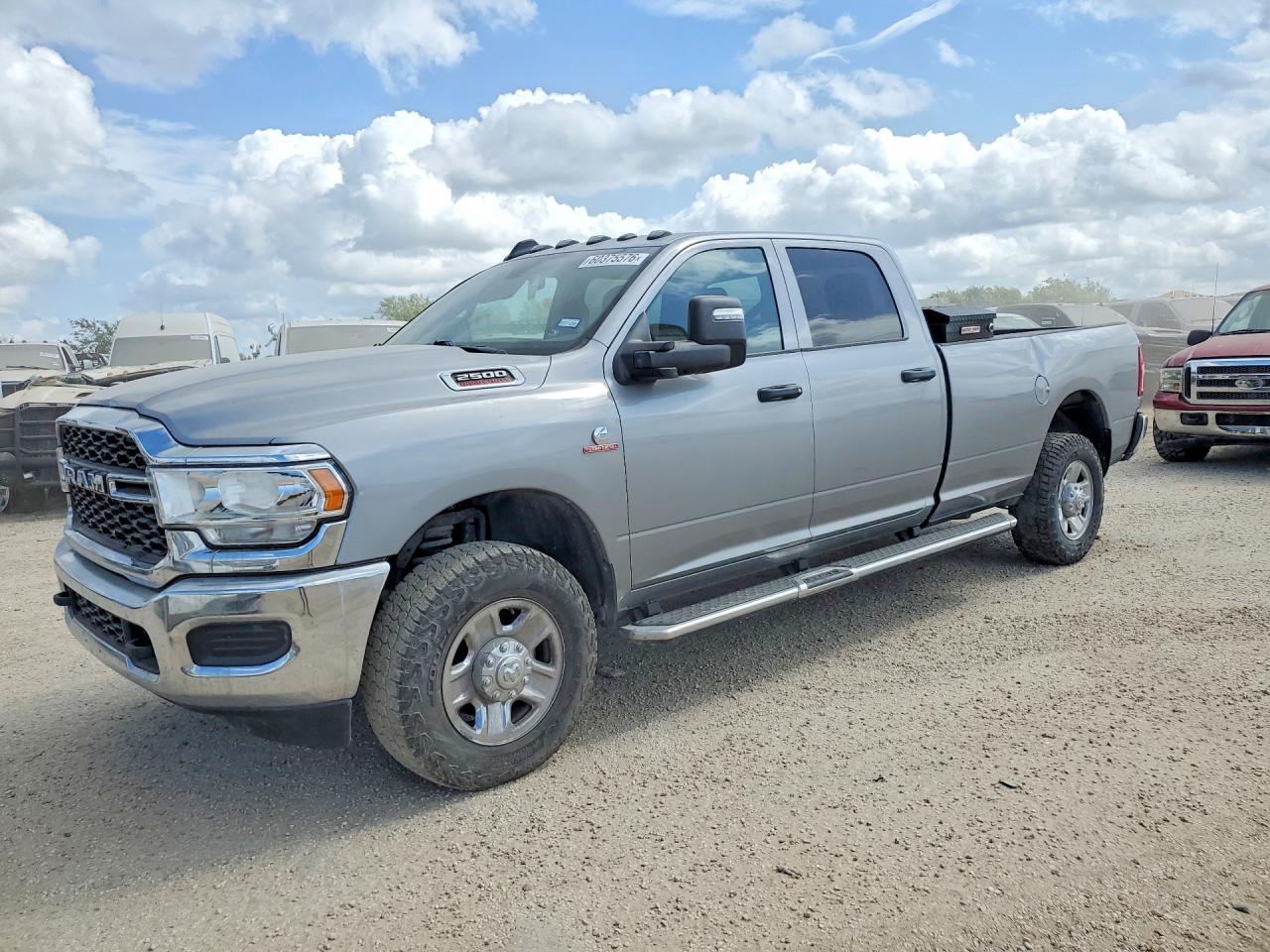 2023 RAM 2500 TRADESMAN