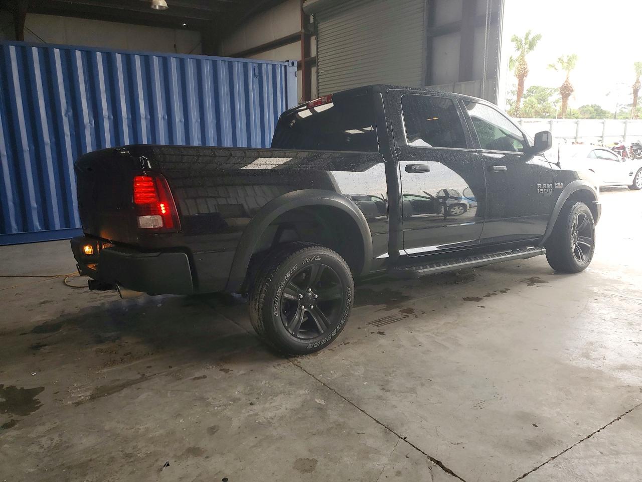 2021 RAM 1500 CLASSIC SLT — снимка 3