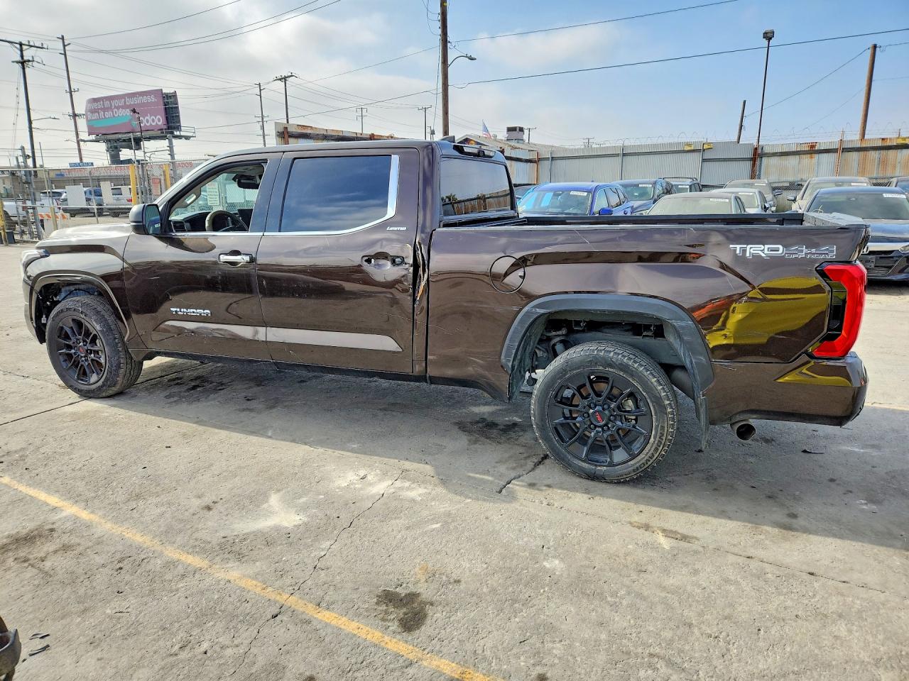 2022 TOYOTA TUNDRA CREWMAX LIMITED — снимка 2