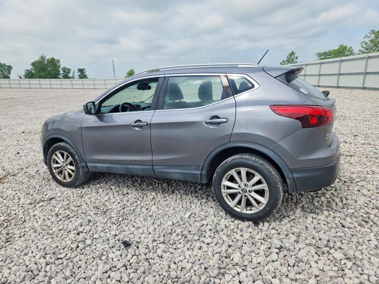 2019 NISSAN ROGUE SPORT SV — снимка 2