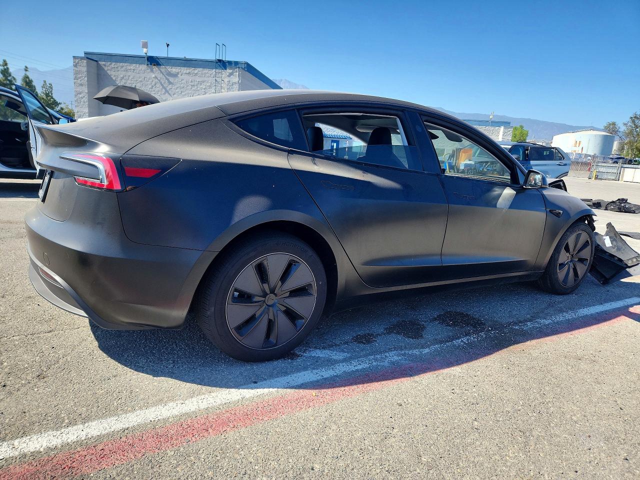 2025 TESLA MODEL 3 — снимка 3