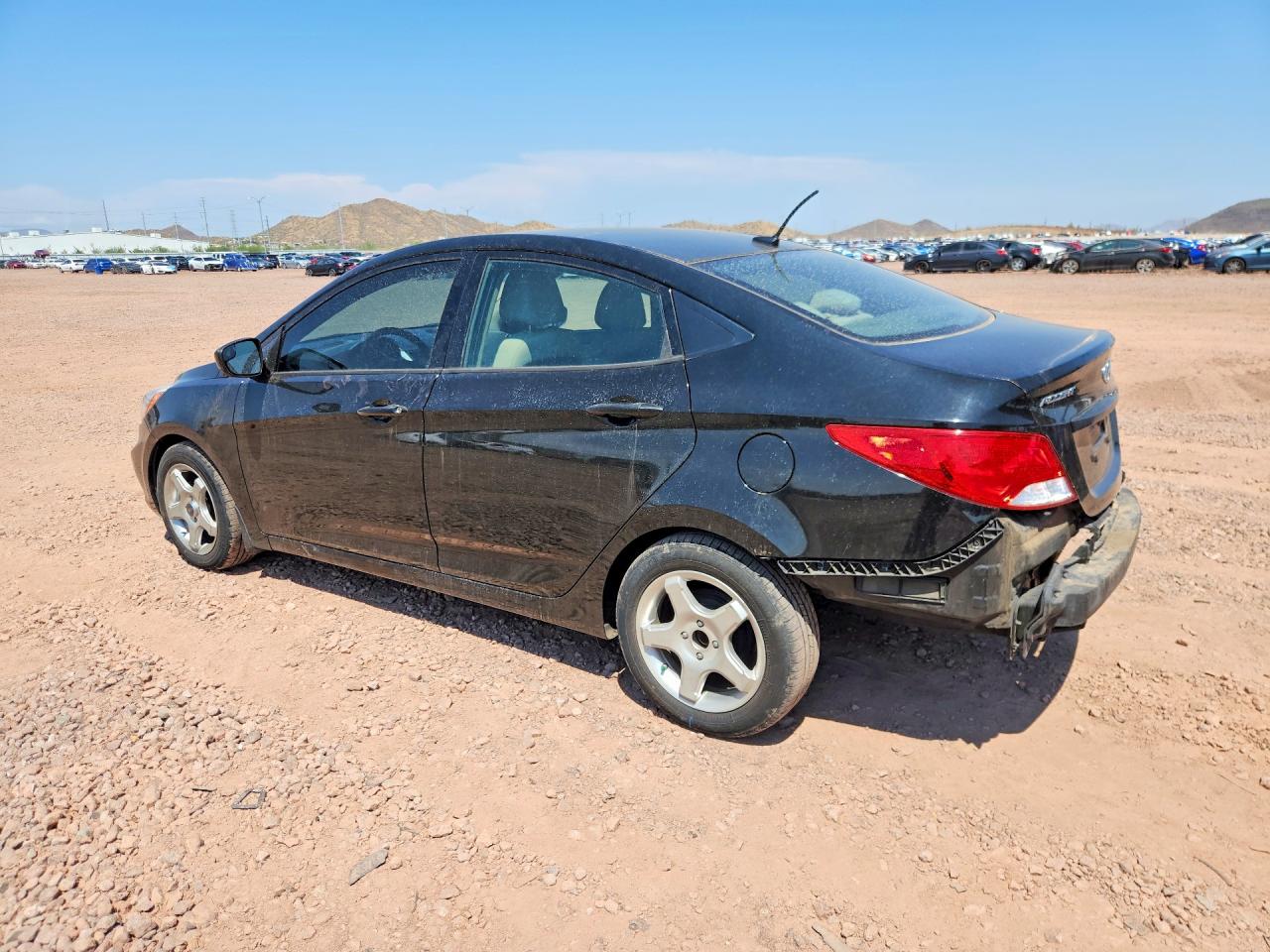 2016 HYUNDAI ACCENT SE — снимка 2