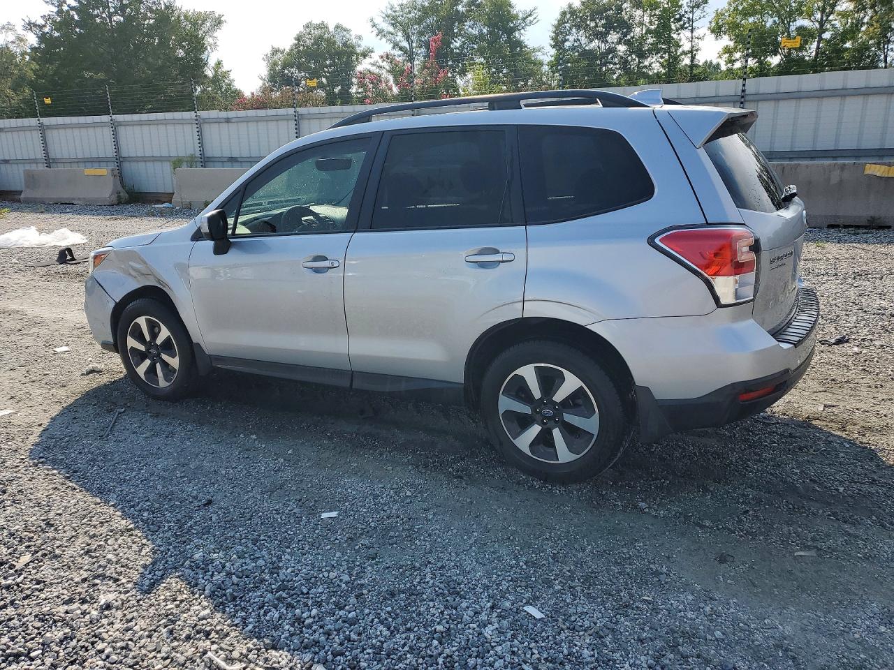 2018 SUBARU FORESTER 2.5I PREMIUM — снимка 2