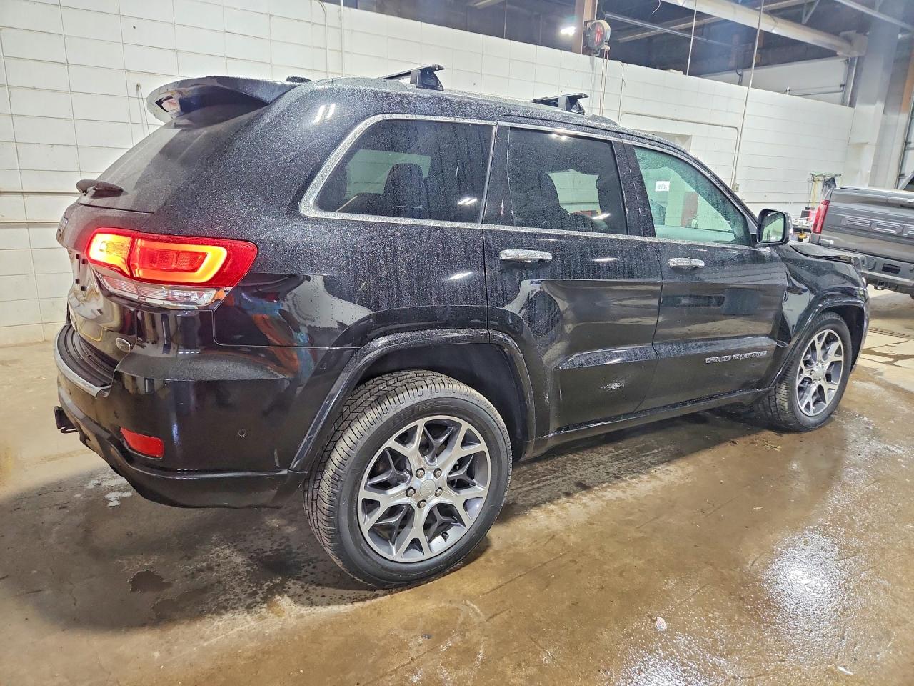 2019 JEEP GRAND CHEROKEE OVERLAND — снимка 3