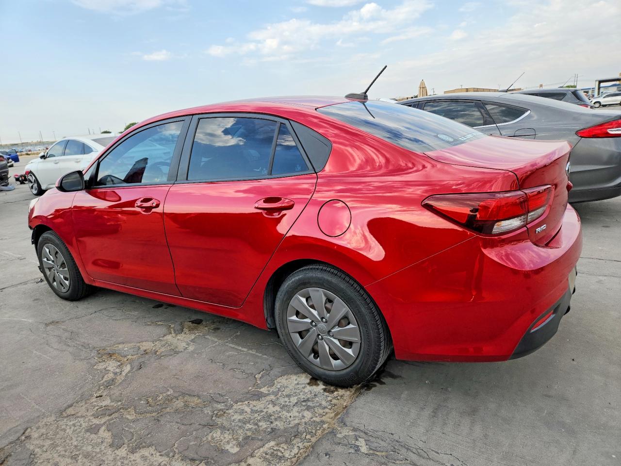 2020 KIA RIO S — снимка 2