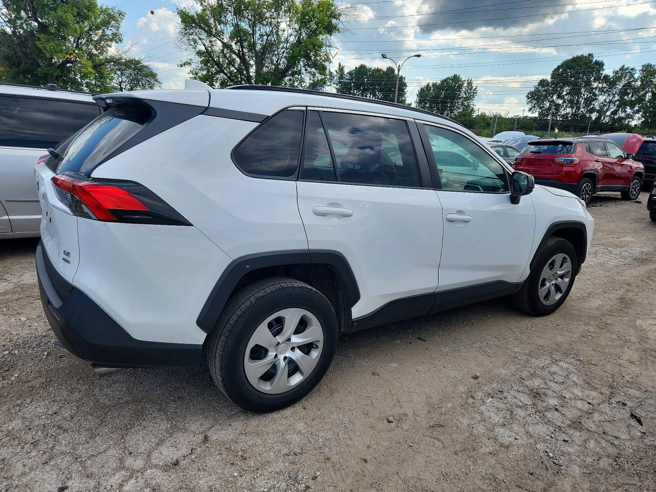 2021 TOYOTA RAV4 LE — снимка 3