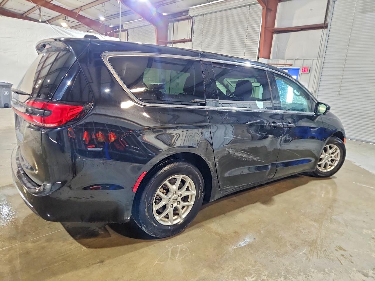 2024 CHRYSLER PACIFICA TOURING L — снимка 3