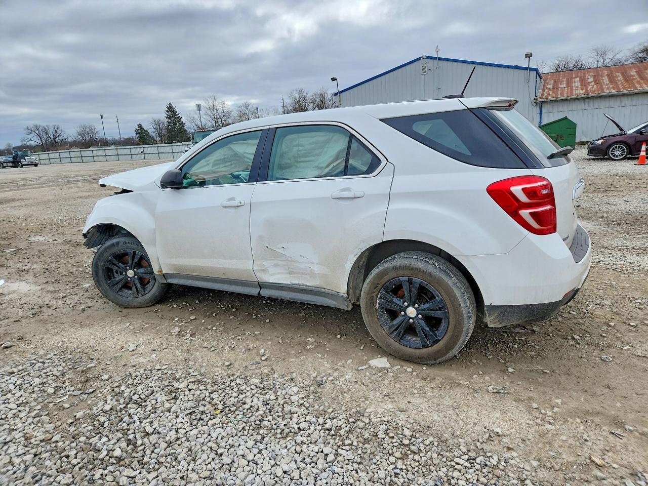 2017 CHEVROLET EQUINOX LS — снимка 2