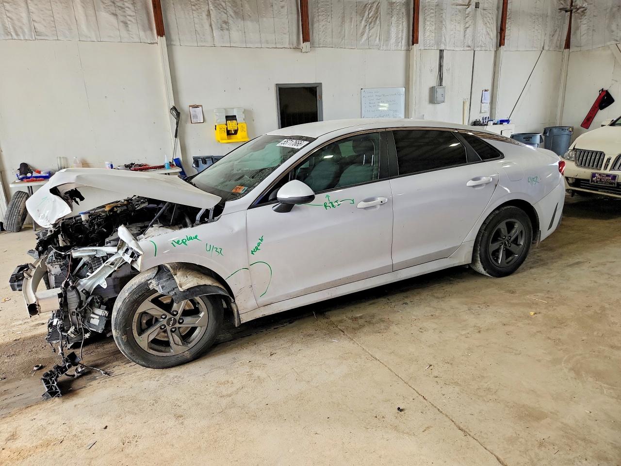 2023 KIA K5 LXS