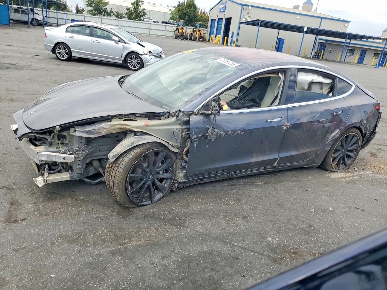2018 TESLA MODEL 3