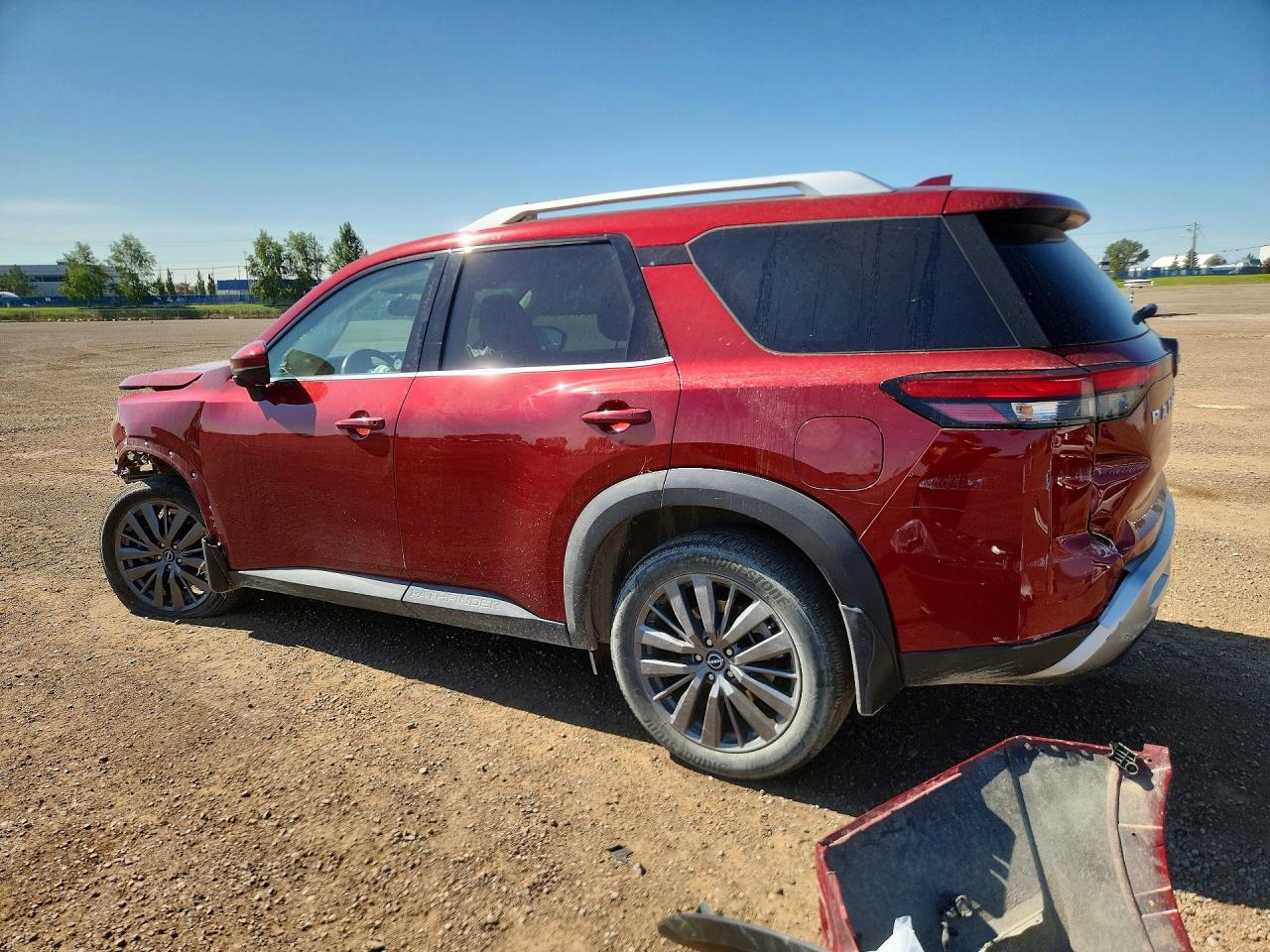 2022 NISSAN PATHFINDER SL — снимка 2