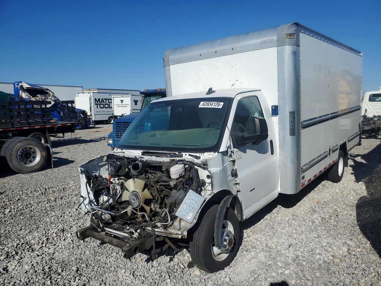 2022 GMC SAVANA CUTAWAY G3500