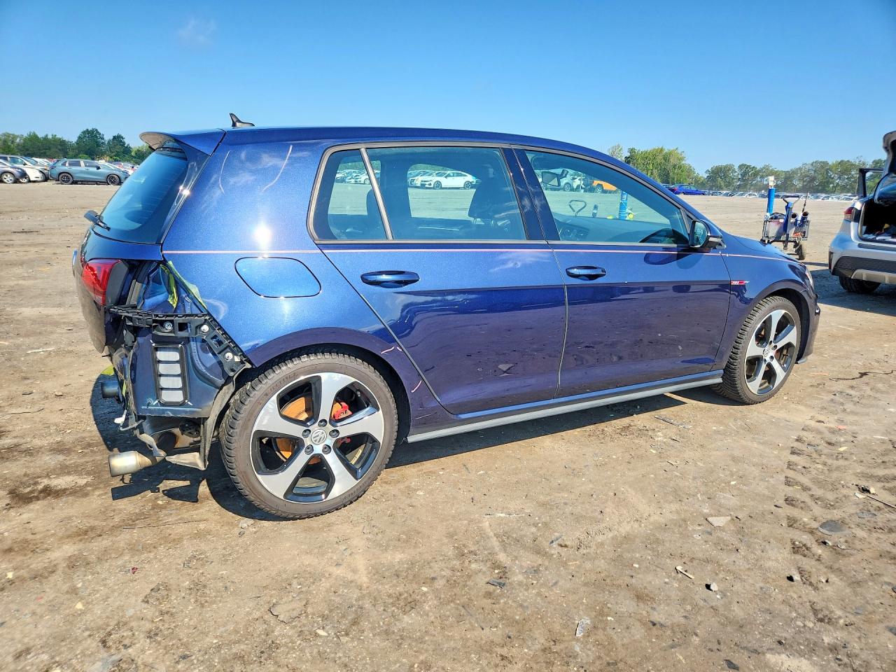 2016 VOLKSWAGEN GTI S/SE — снимка 3