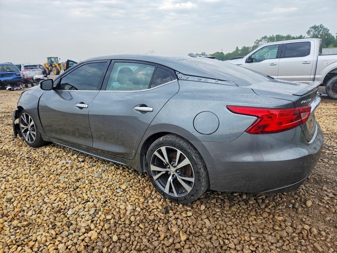 2017 NISSAN MAXIMA 3.5 SV — снимка 2