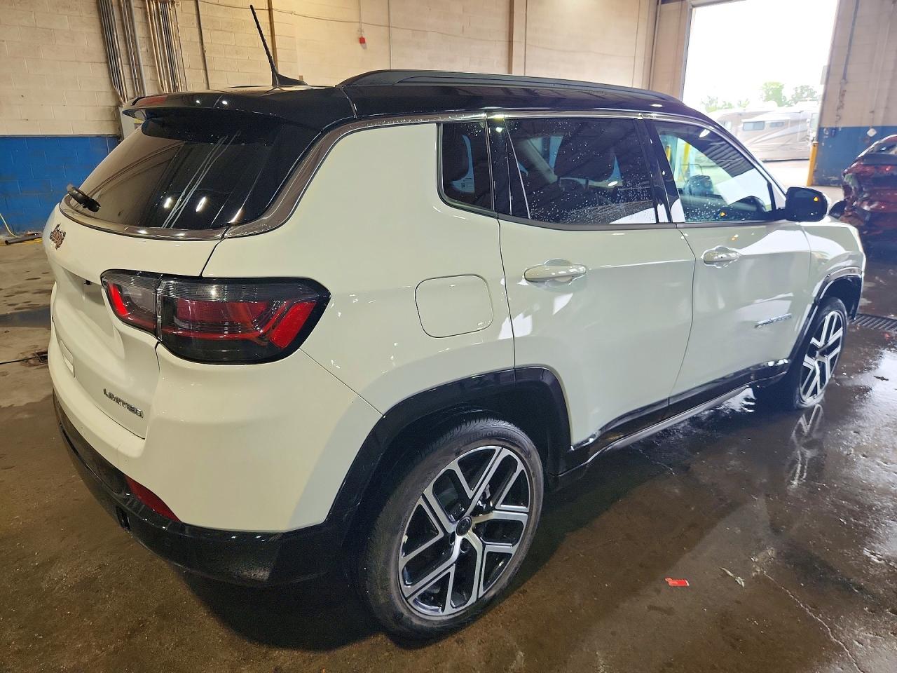 2025 JEEP COMPASS LIMITED — снимка 3