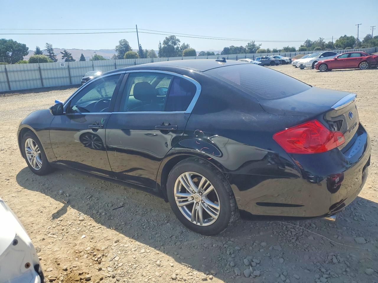 2013 INFINITI G37 SEDAN X — снимка 2