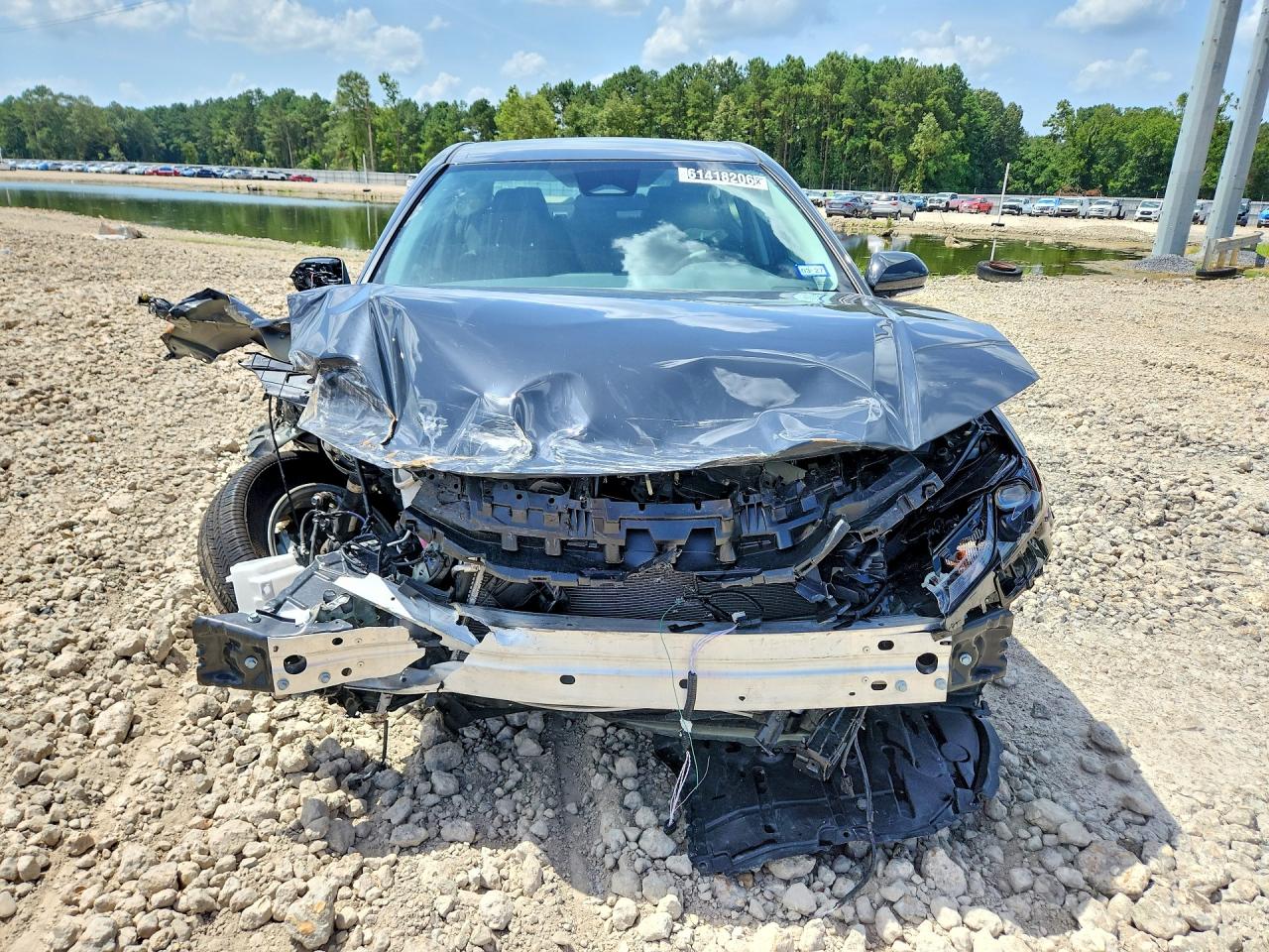 2026 TOYOTA CAMRY LE — снимка 5