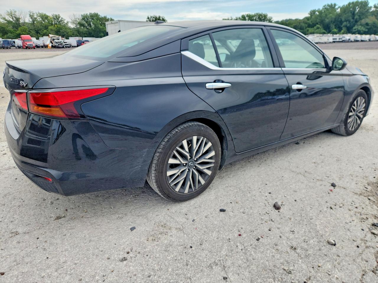 2023 NISSAN ALTIMA SV — снимка 3